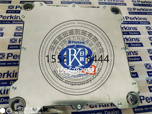 探秘C4.4珀金斯1104D-E44TA發動機電腦板T435124，工業動力的智慧大腦